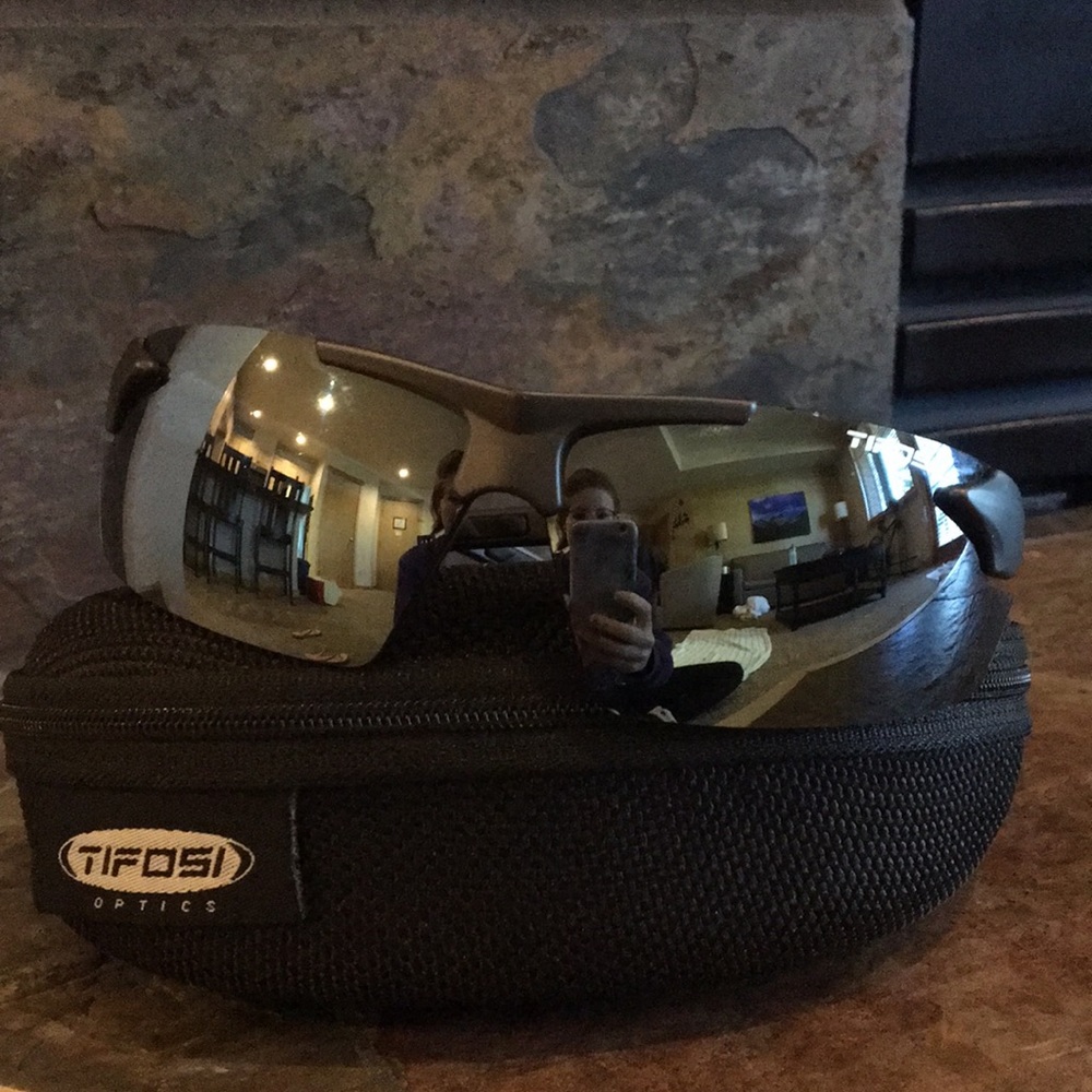 Tifosi grey silver shatterproof sunglasses